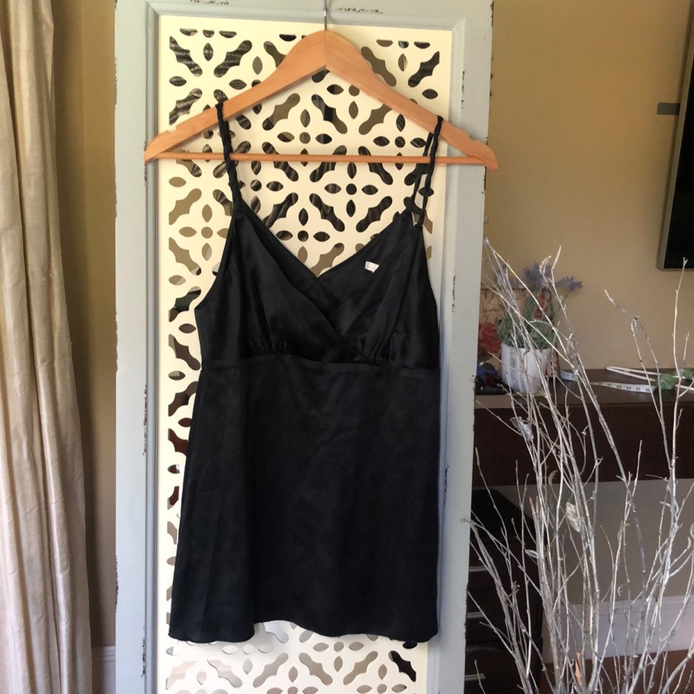 Kenzie 💯 silk tank top